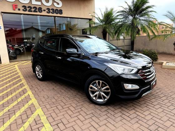 HYUNDAI SANTA FÉ 3.3 MPFI 4X4 7 LUGARES V6 270CV GASOLINA 4P AUTOMÁTICO HYUNDAI SANTA FÉ 3.3 MPFI 4X4 7 LUGARES V6 270CV GASOLINA 4P AUTOMÁTICO